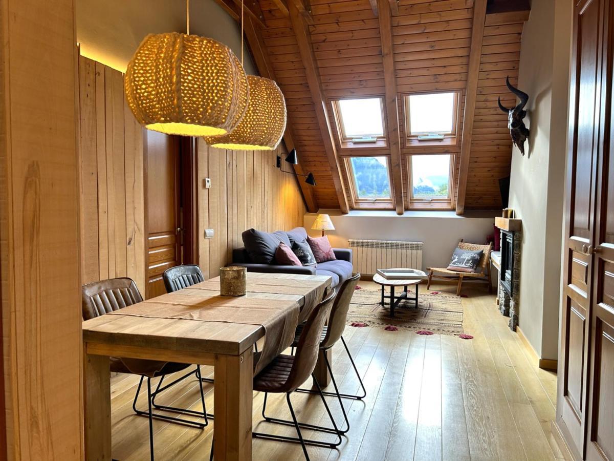 Atic De Luxe I Rustic A Esterri D'Aneu By Rural D'Aneu Bagian luar foto