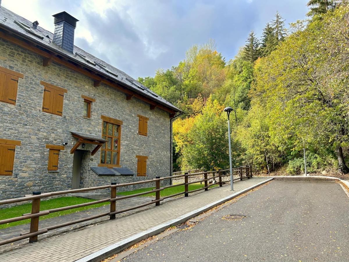 Atic De Luxe I Rustic A Esterri D'Aneu By Rural D'Aneu Bagian luar foto
